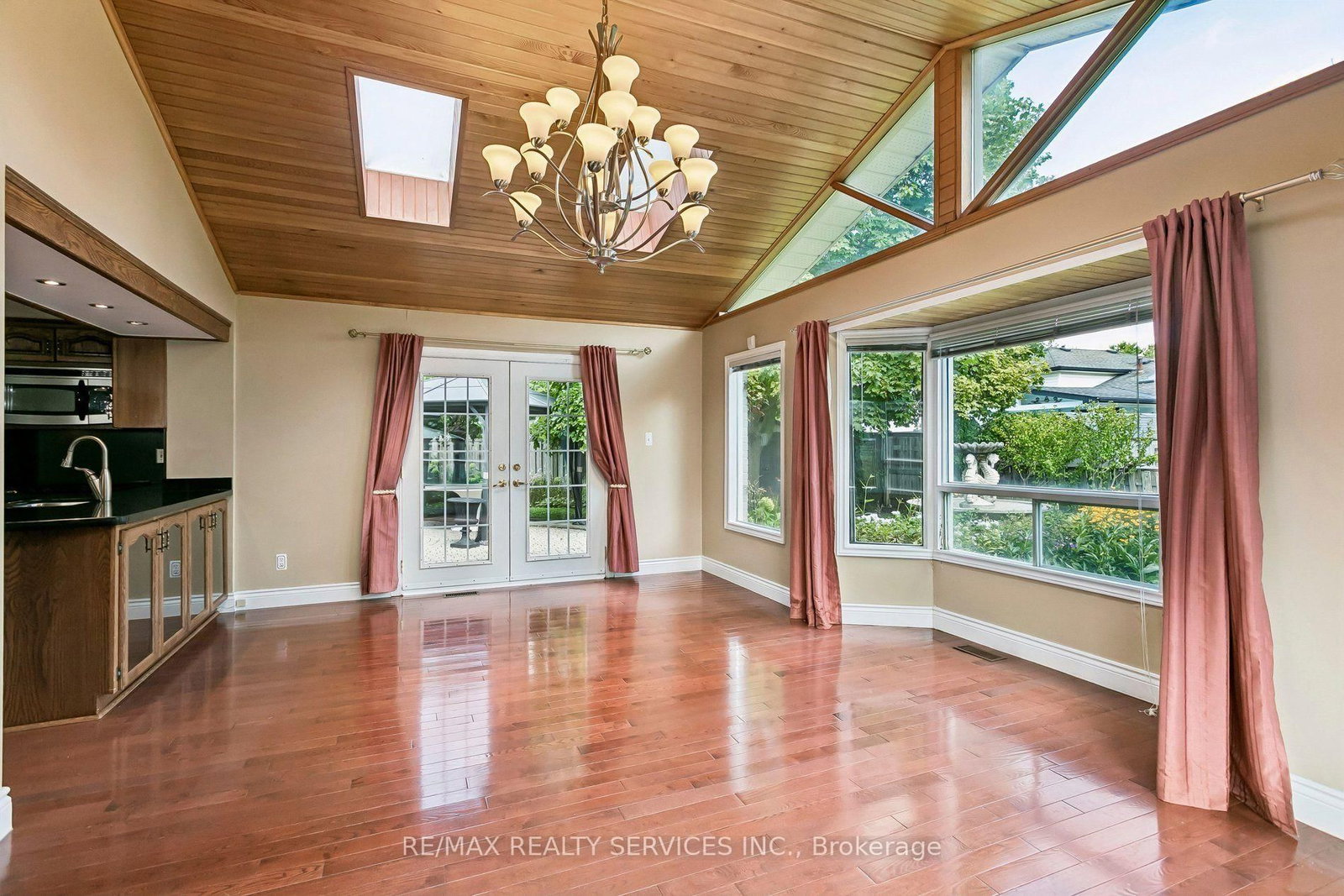 43 Allendale Road • Brampton, ON photo 13