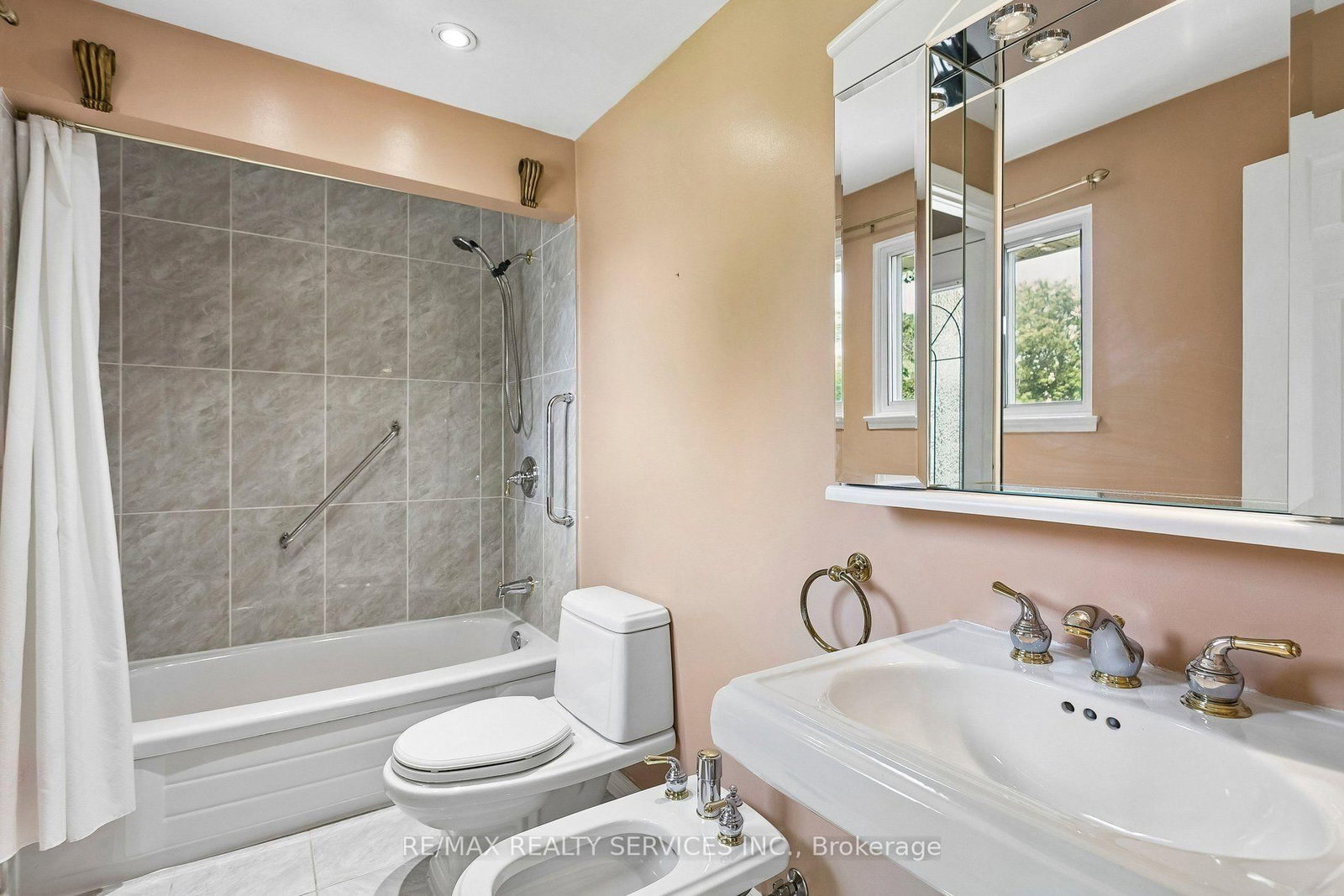 43 Allendale Road • Brampton, ON photo 25