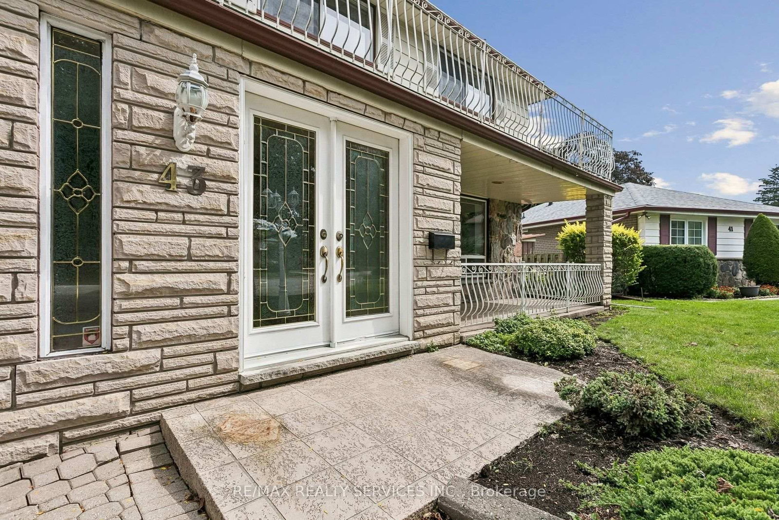 43 Allendale Road • Brampton, ON photo 5