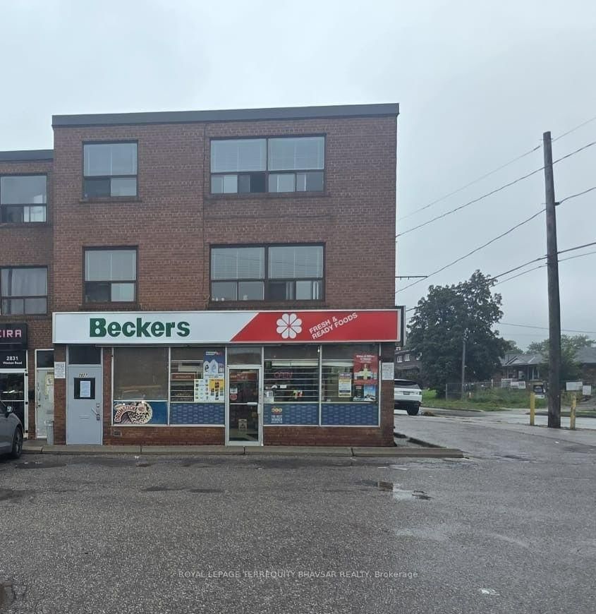 3 - 2827 Weston Road, Toronto