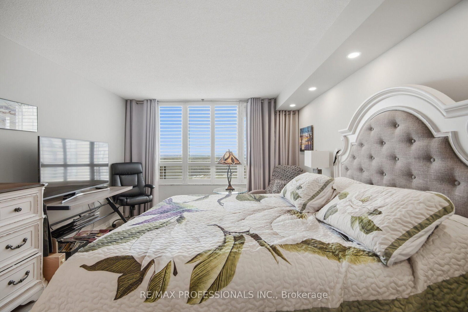 1 Aberfoyle Crescent • #1411 • Toronto, ON photo 36