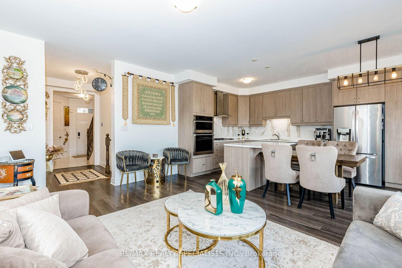455 Gordon Krantz Avenue • Milton, ON photo 9