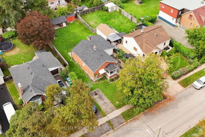 54 Woodward Avenue • Brampton, ON photo 4