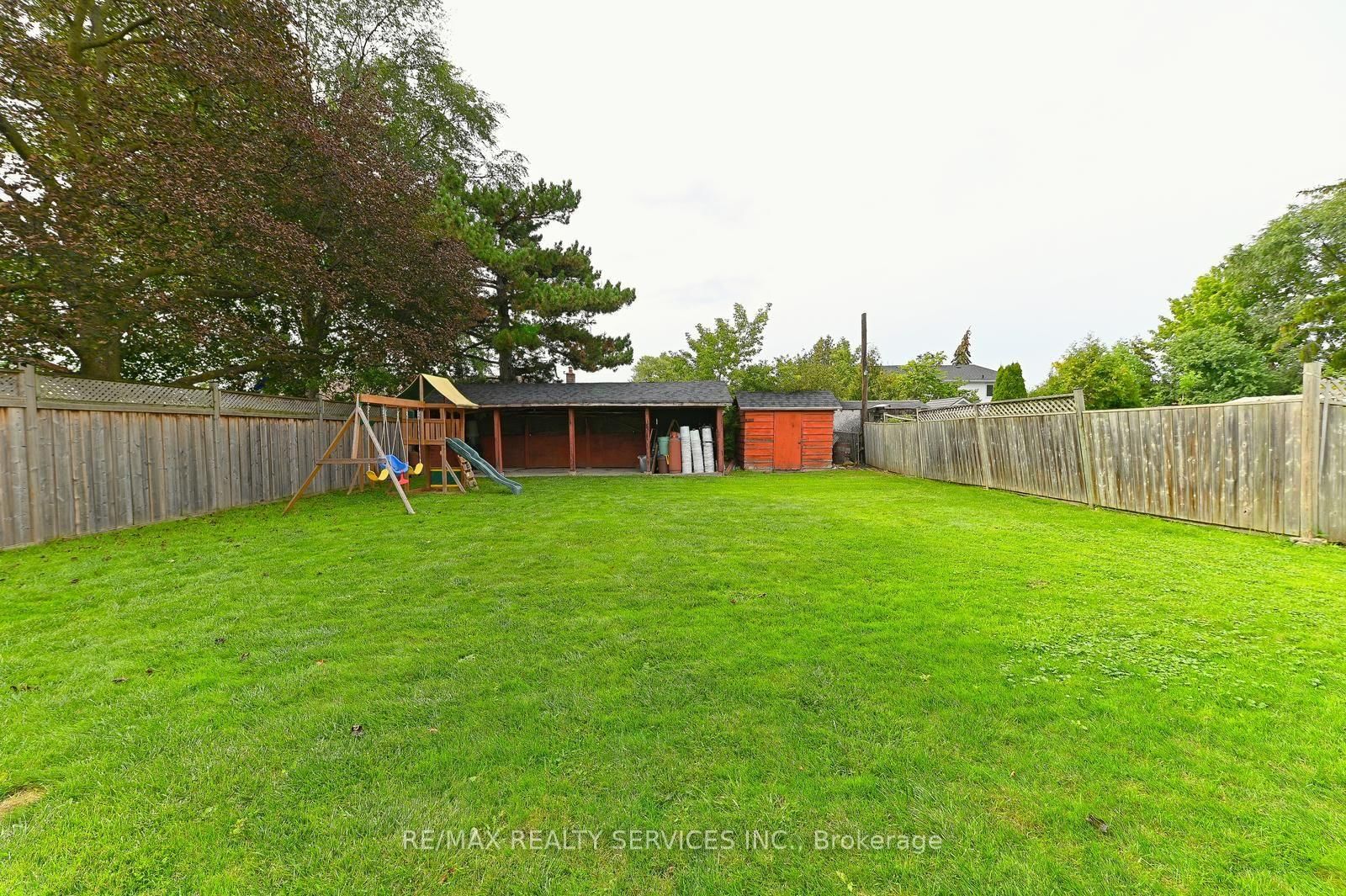 54 Woodward Avenue • Brampton, ON photo 48