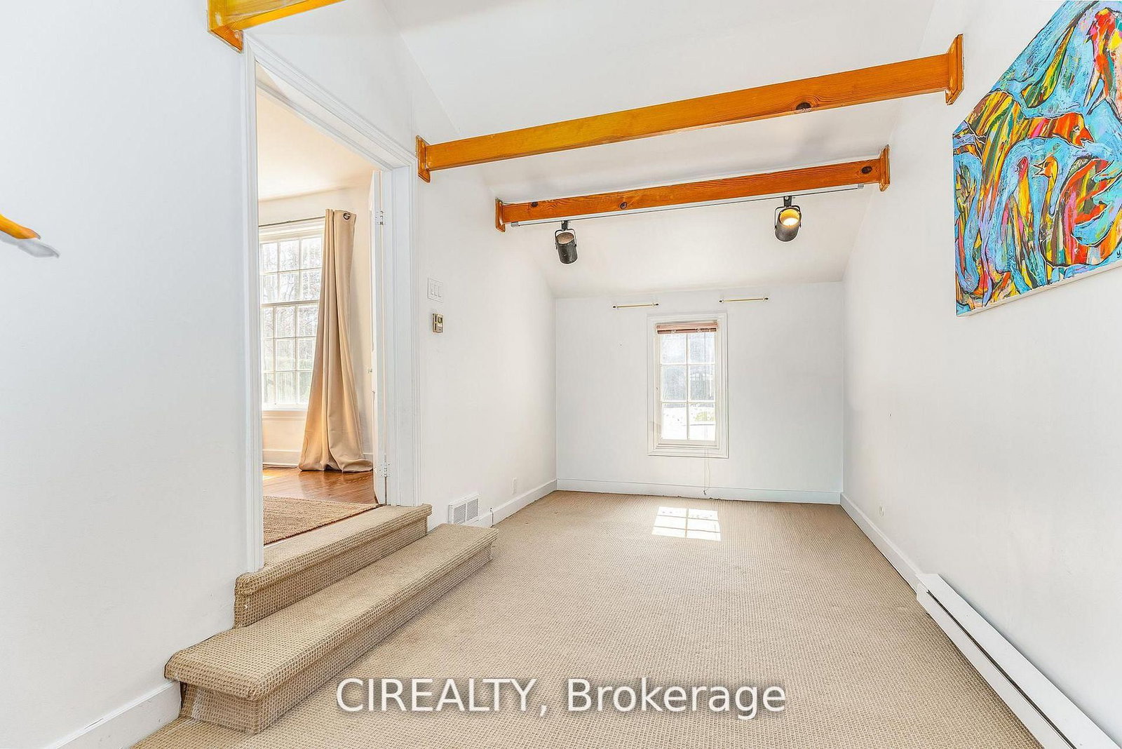 25 Howard Avenue • Oakville, ON photo 16