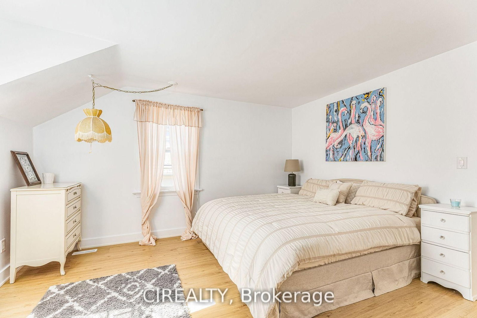 25 Howard Avenue • Oakville, ON photo 19