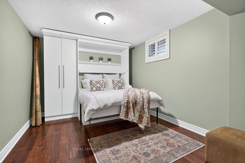 976 Shadeland Avenue • #13 • Burlington, ON photo 29