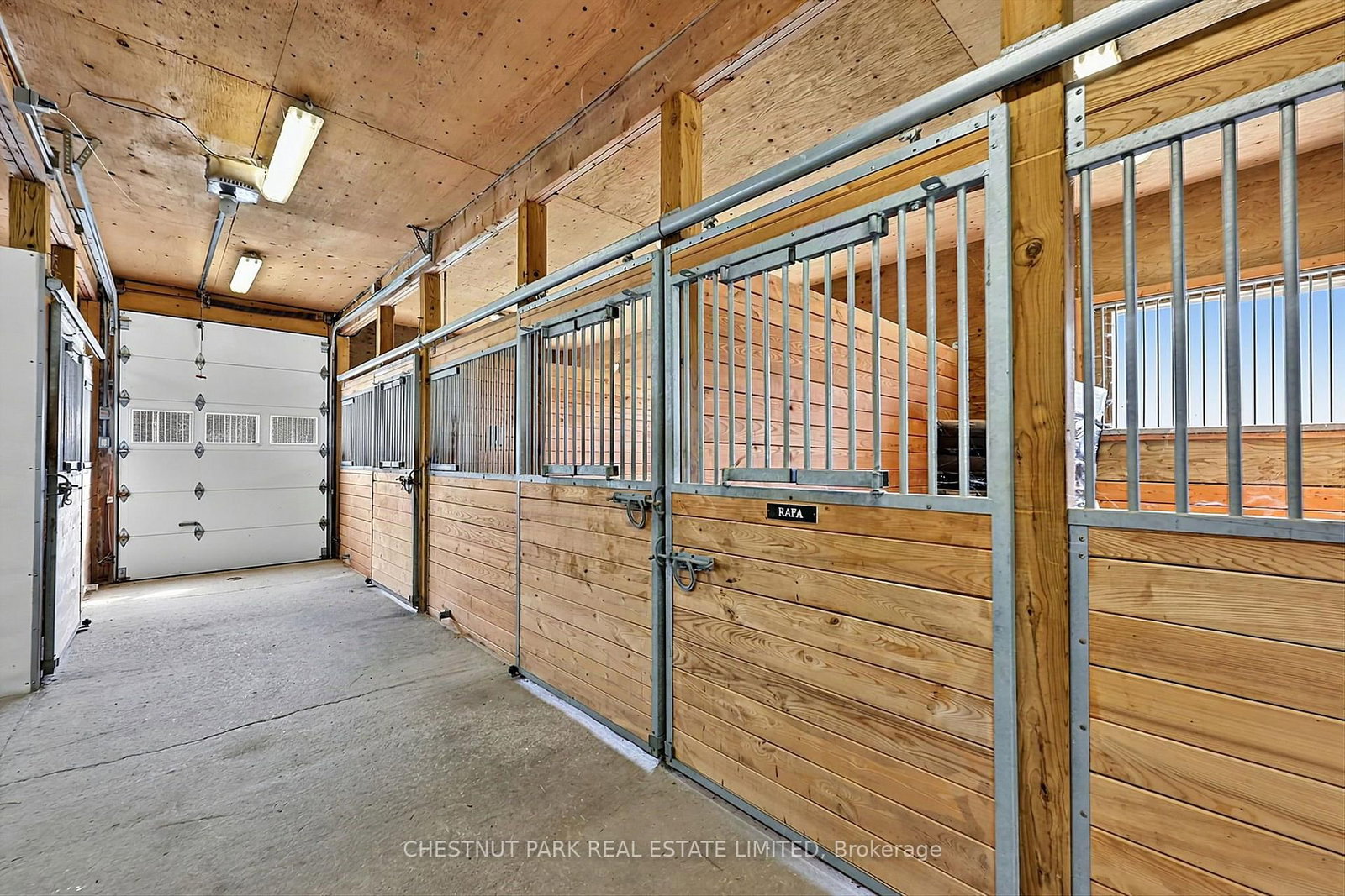 2236 Boston Mills Road • Caledon, ON photo 32