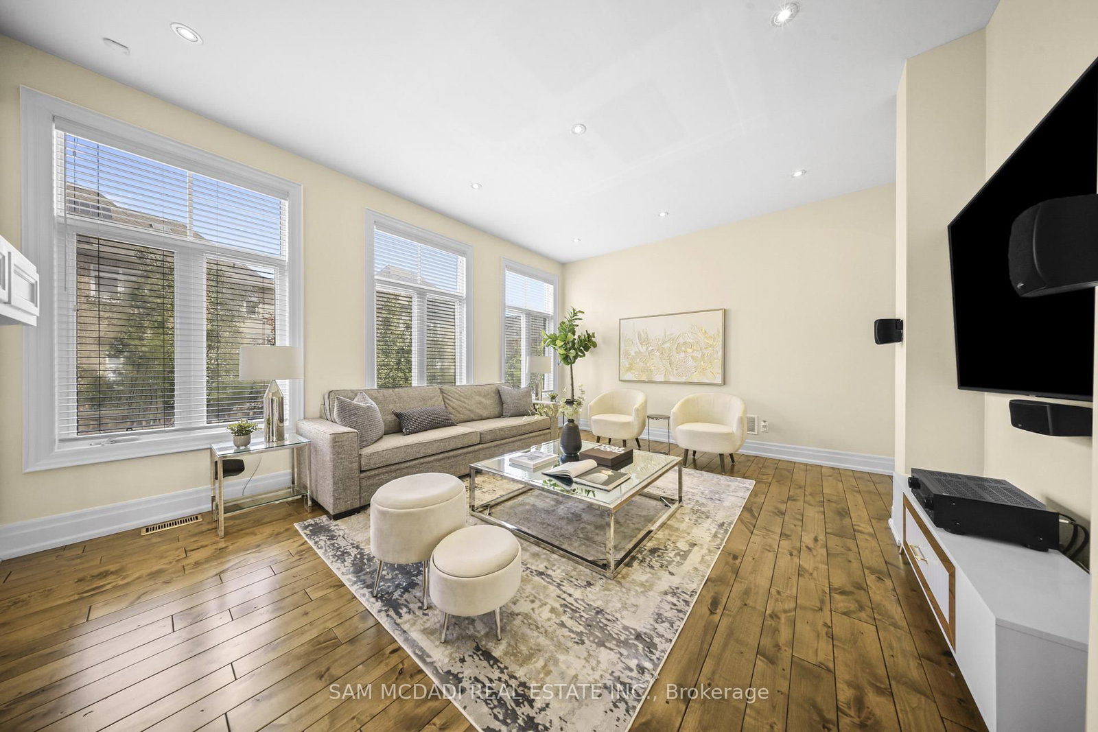 950 Fredonia Drive • Mississauga, ON photo 15