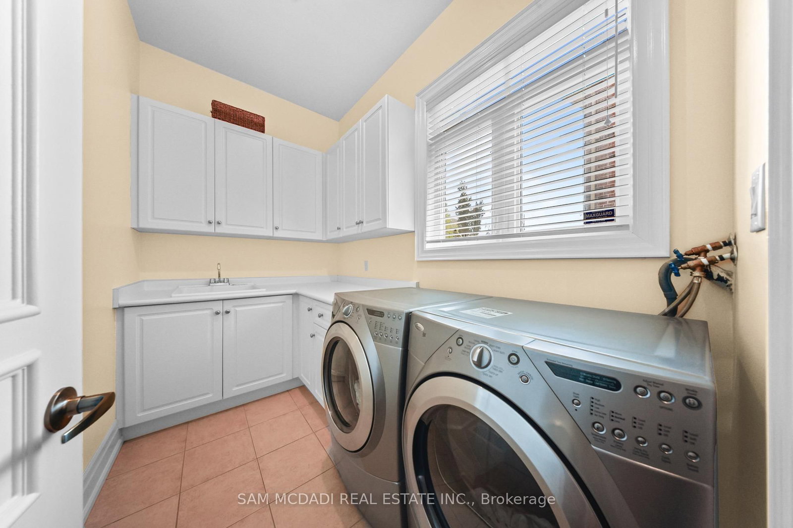 950 Fredonia Drive • Mississauga, ON photo 21