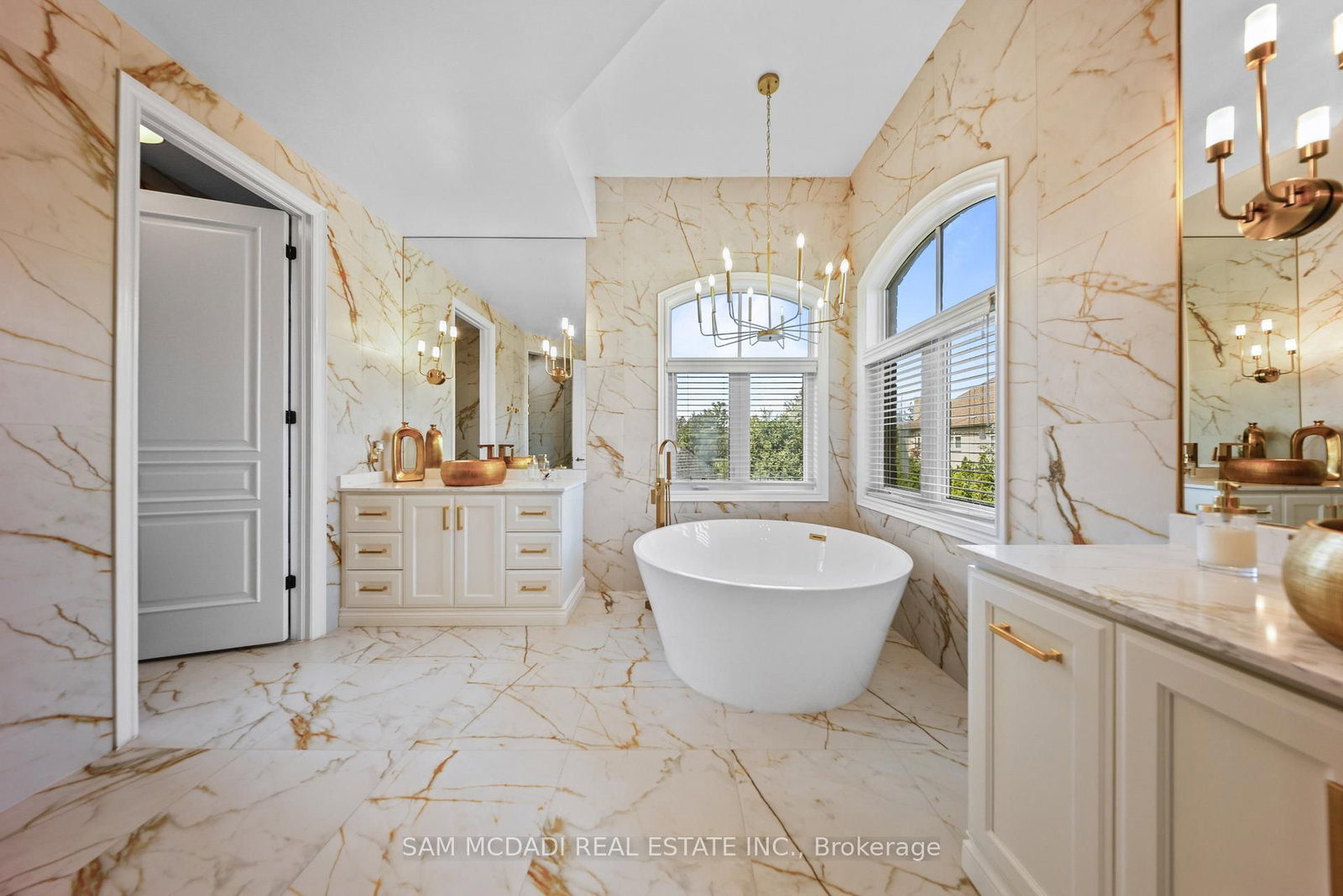 950 Fredonia Drive • Mississauga, ON photo 25