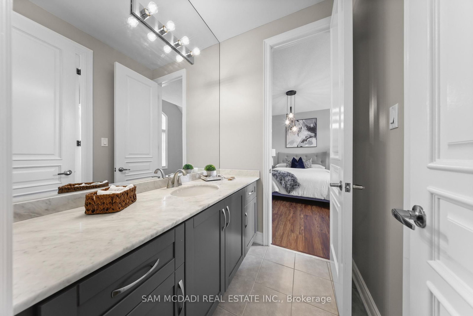 950 Fredonia Drive • Mississauga, ON photo 34