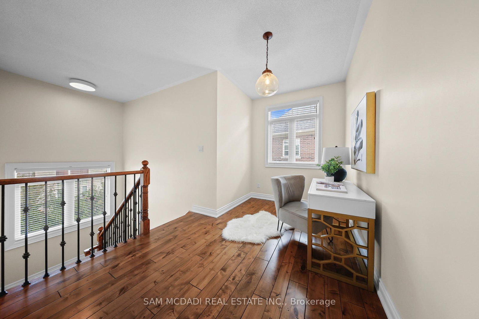 950 Fredonia Drive • Mississauga, ON photo 39