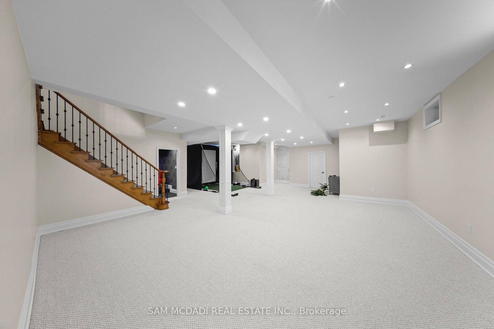 950 Fredonia Drive • Mississauga, ON photo 40