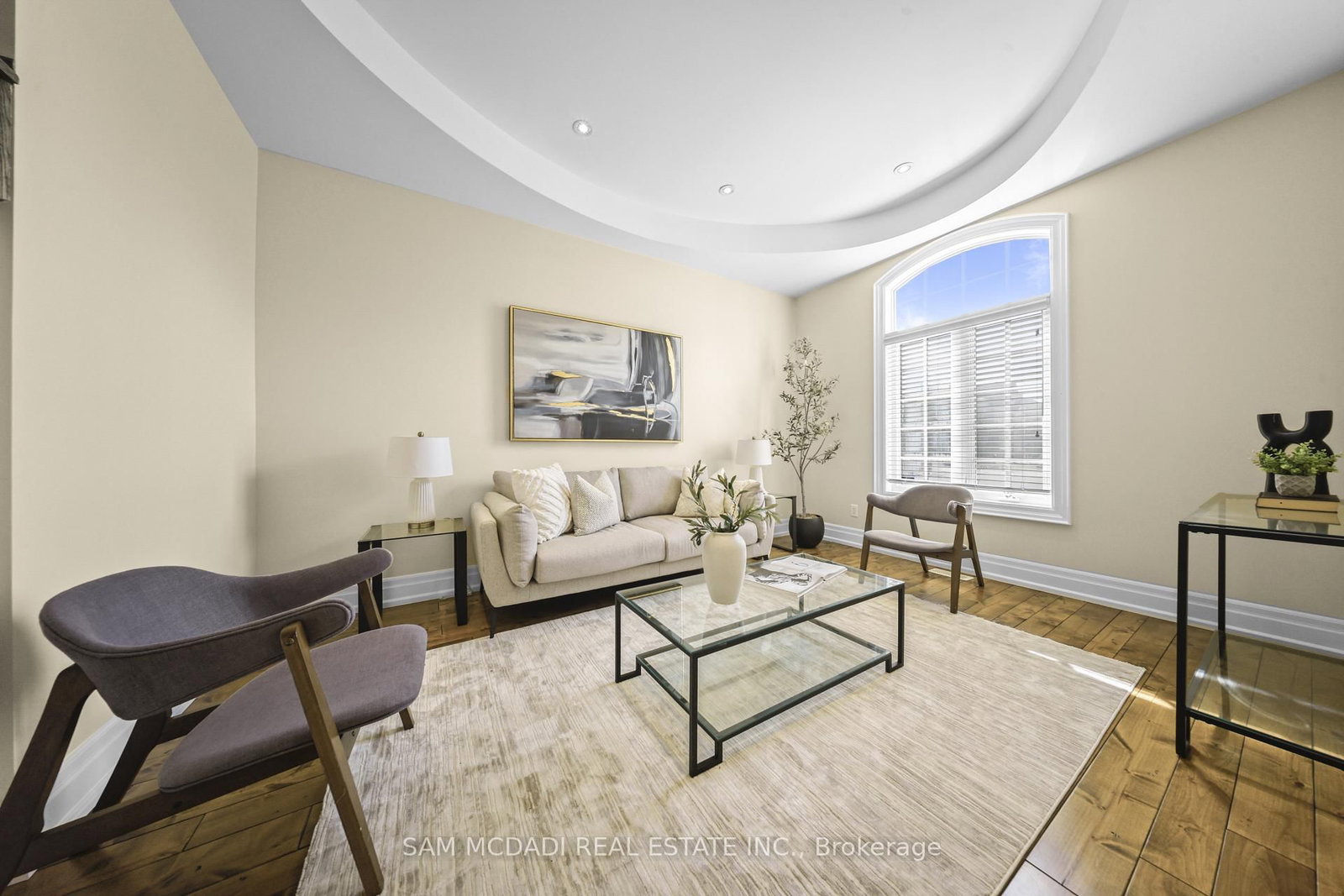 950 Fredonia Drive • Mississauga, ON photo 5