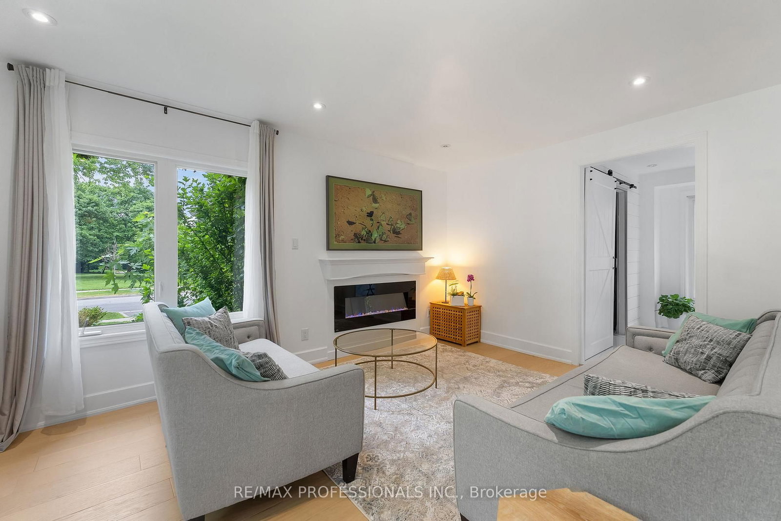 6031 Edenwood Drive • Mississauga, ON photo 10