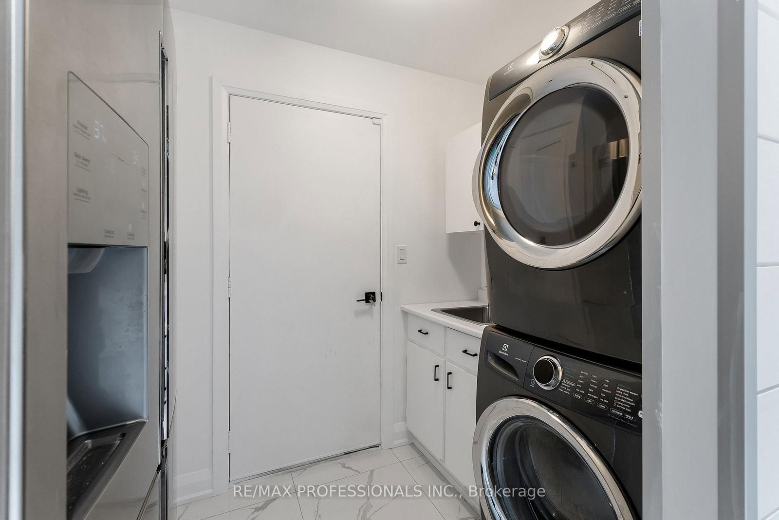 6031 Edenwood Drive • Mississauga, ON photo 19