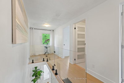 6031 Edenwood Mississauga,ON L5N 2Y6 — Photo 24