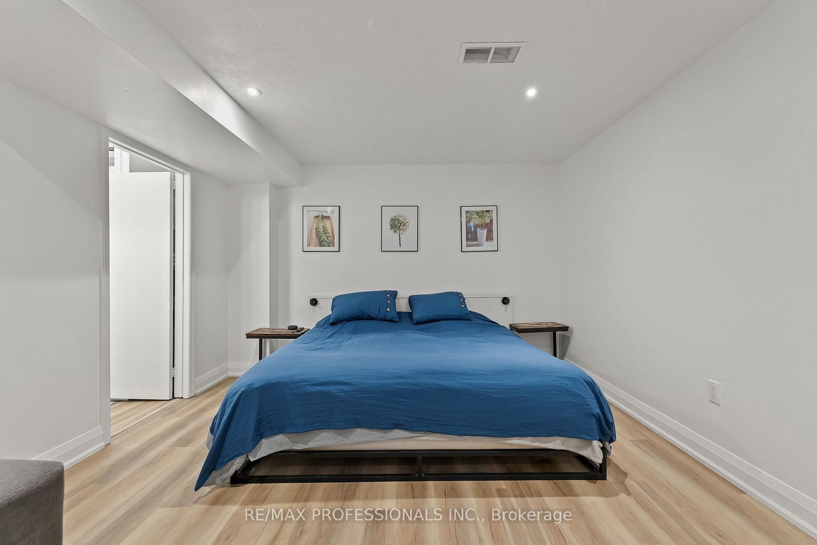 6031 Edenwood Drive • Mississauga, ON photo 36