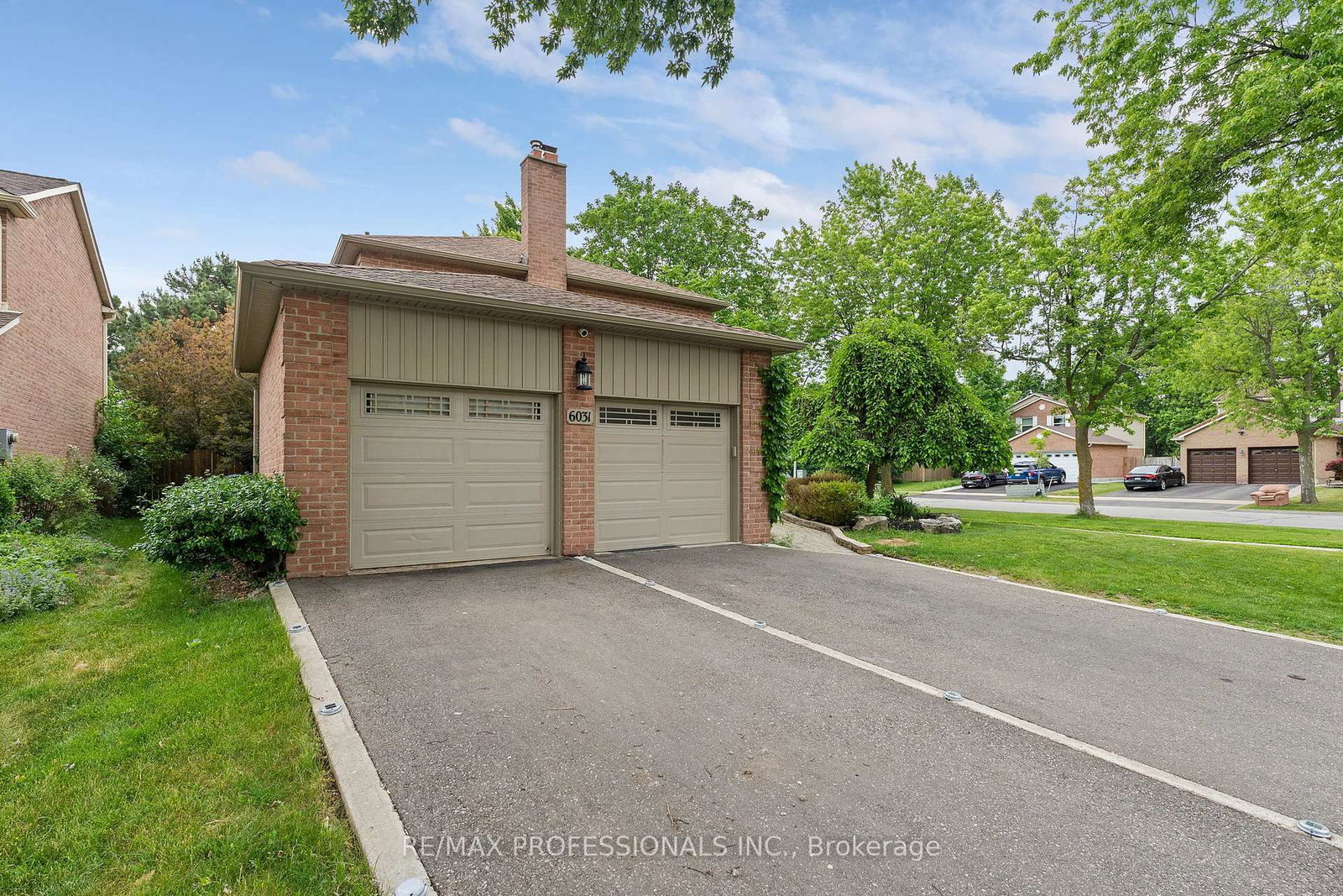 6031 Edenwood Drive • Mississauga, ON photo 5