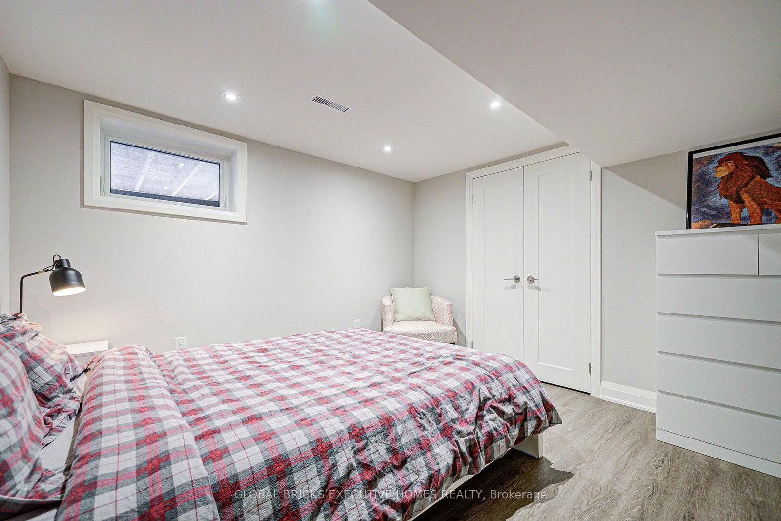 6 Cardigan Road • Toronto, ON photo 20
