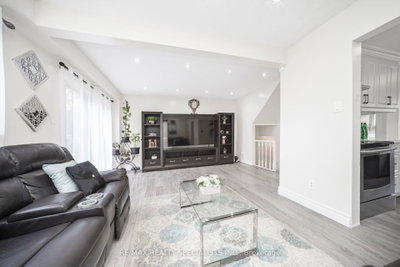 144 Fleetwood Crescent • Brampton, ON photo 7