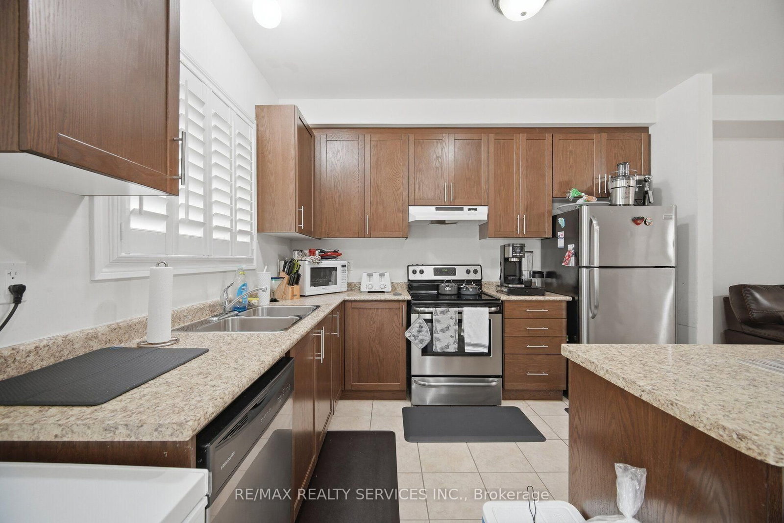 25 YATELY Street • Brampton, ON photo 18