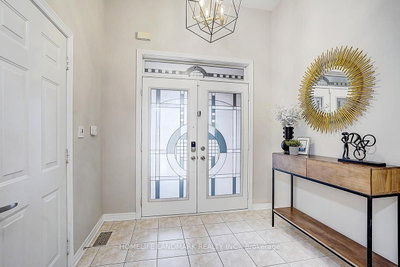 2455 Felhaber Crescent • Oakville, ON photo 4