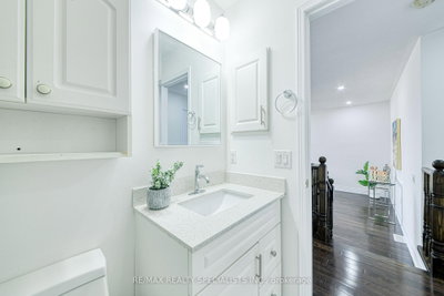 35 Softneedle Brampton,ON L6R 1K4 — Photo 12