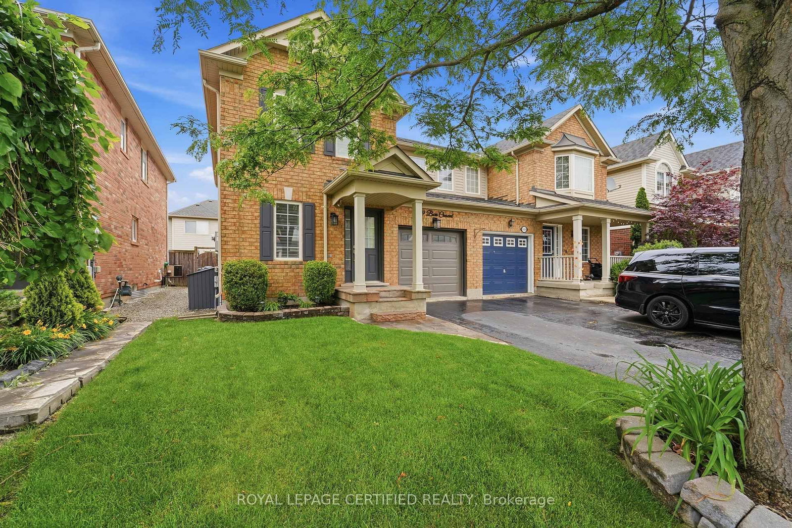 1149 Barr Crescent • Milton, ON photo 3