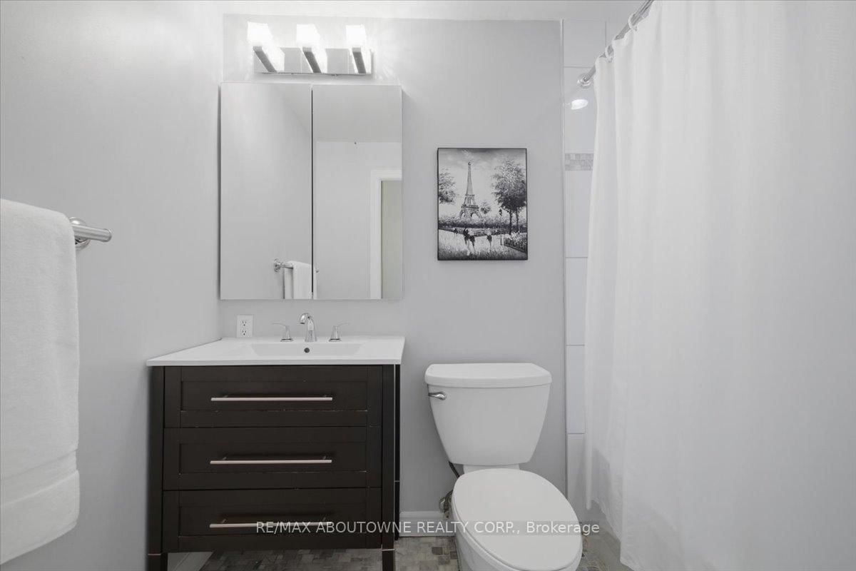 5250 Lakeshore Road • #401 • Burlington, ON photo 22