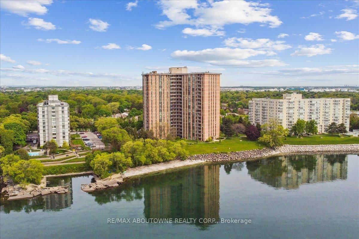 5250 Lakeshore Road • #401 • Burlington, ON photo 30