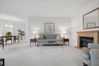 5250 Lakeshore Road • #401 • Burlington, ON photo 4