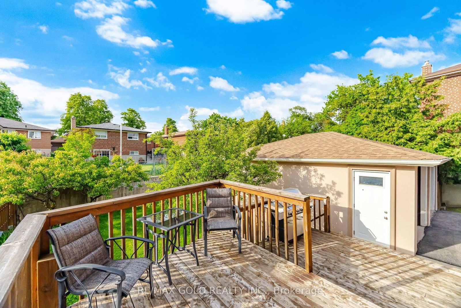352 Maple Leaf Drive • Toronto, ON photo 18