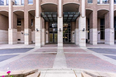 388 Prince Of Wales Drive • #414 • Mississauga, ON photo 2