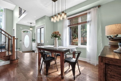 3416 Hayhurst Crescent • Oakville, ON photo 5