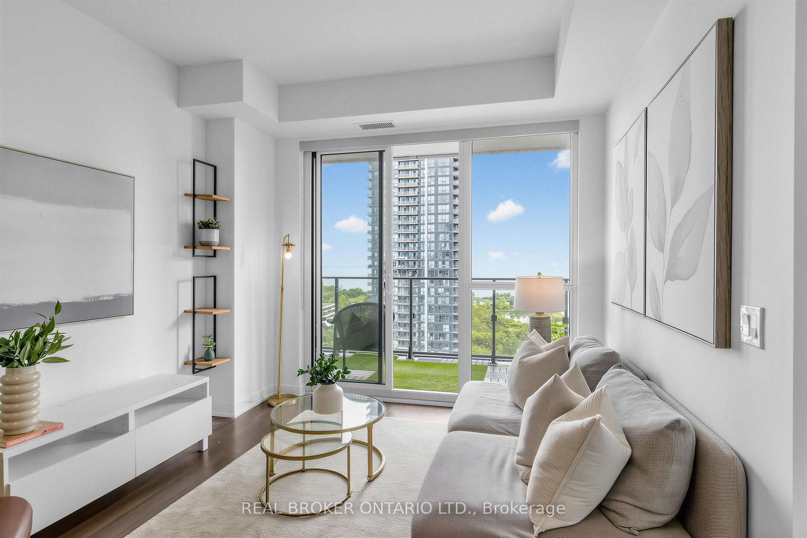 10 Park Lawn Road • #1910 • Toronto, ON photo 6