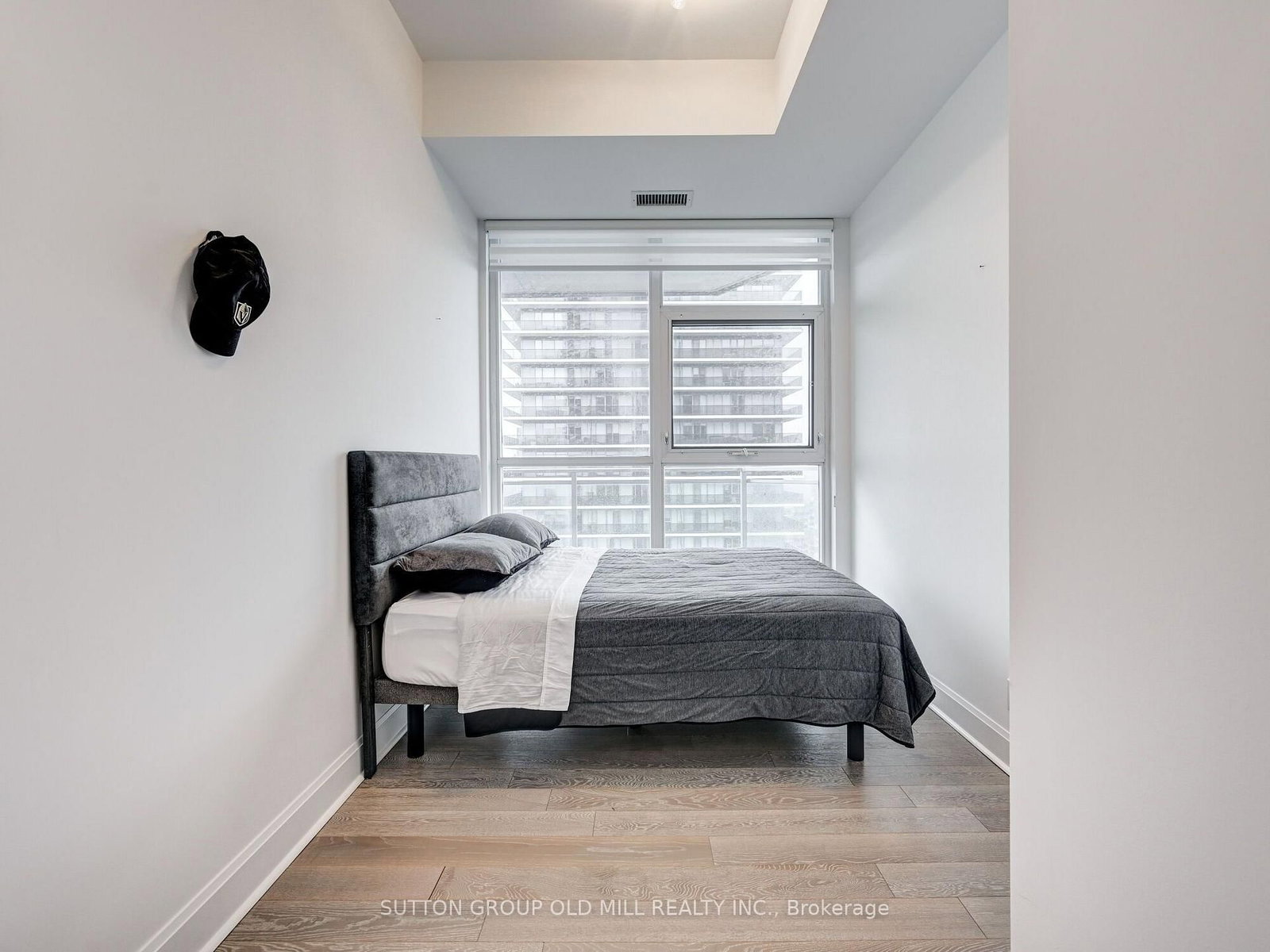 33 Shorebreeze Drive • #Lph3704 • Toronto, ON photo 15