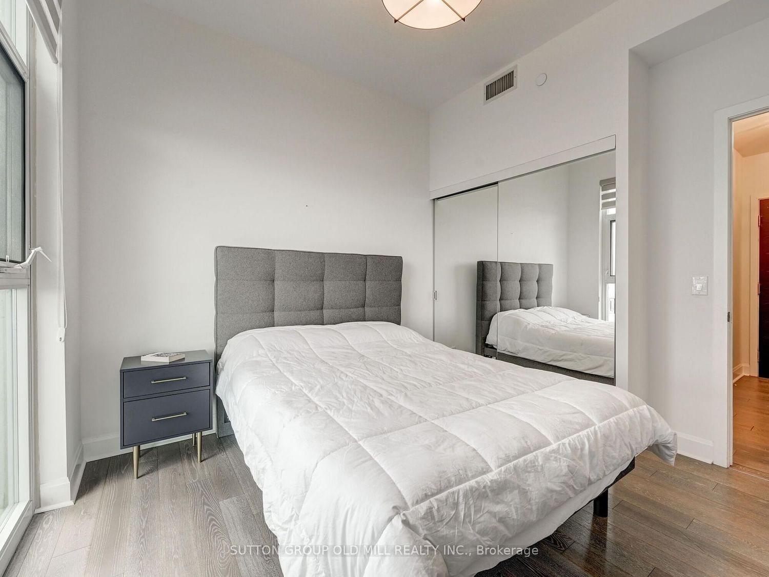 33 Shorebreeze Drive • #Lph3704 • Toronto, ON photo 18