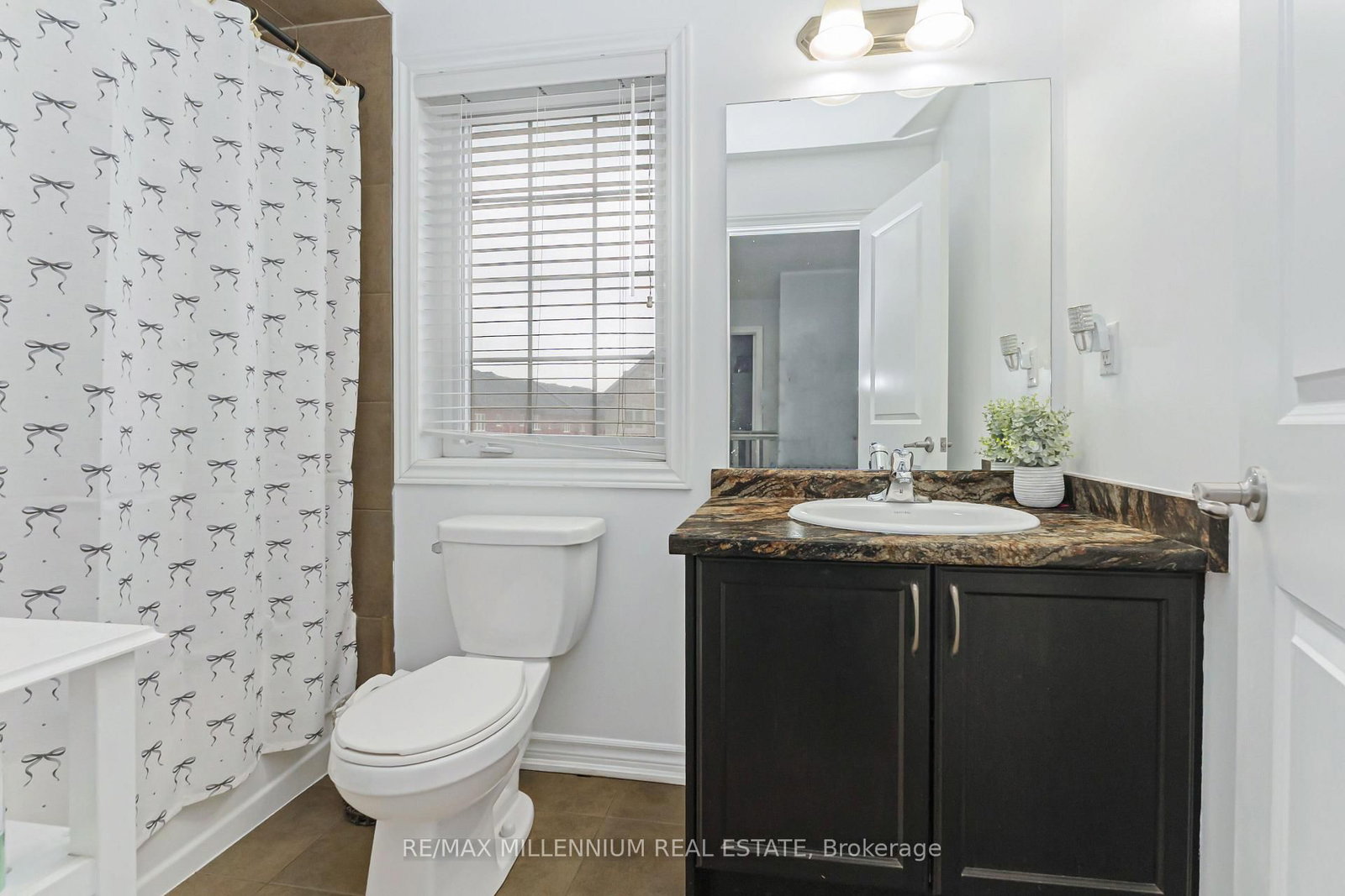 366 Remembrance Road • Brampton, ON photo 39