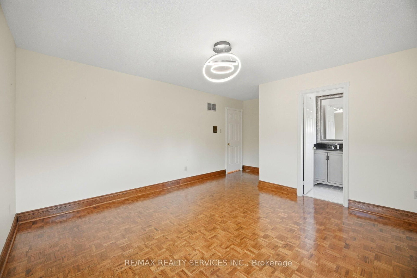 36 Shadywood Road • Brampton, ON photo 24