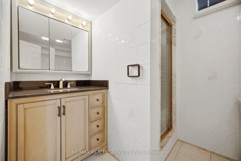 36 Shadywood Brampton,ON L6Z 4M1 — Photo 44