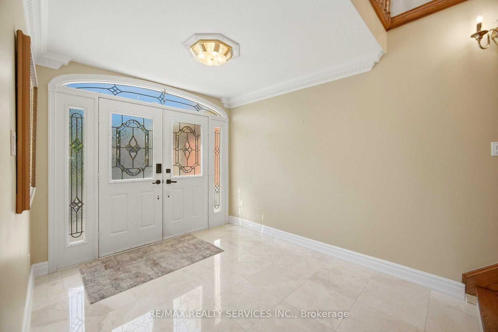 36 Shadywood Road • Brampton, ON photo 8