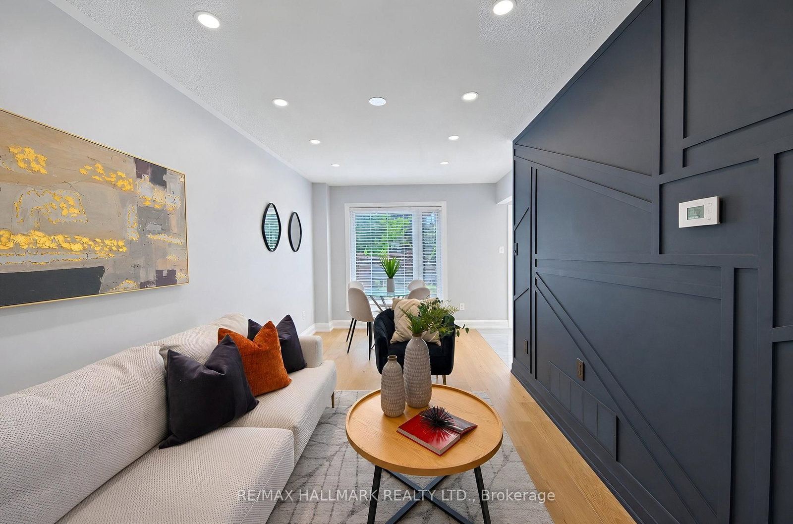 21 Penguin Lane • Brampton, ON photo 8