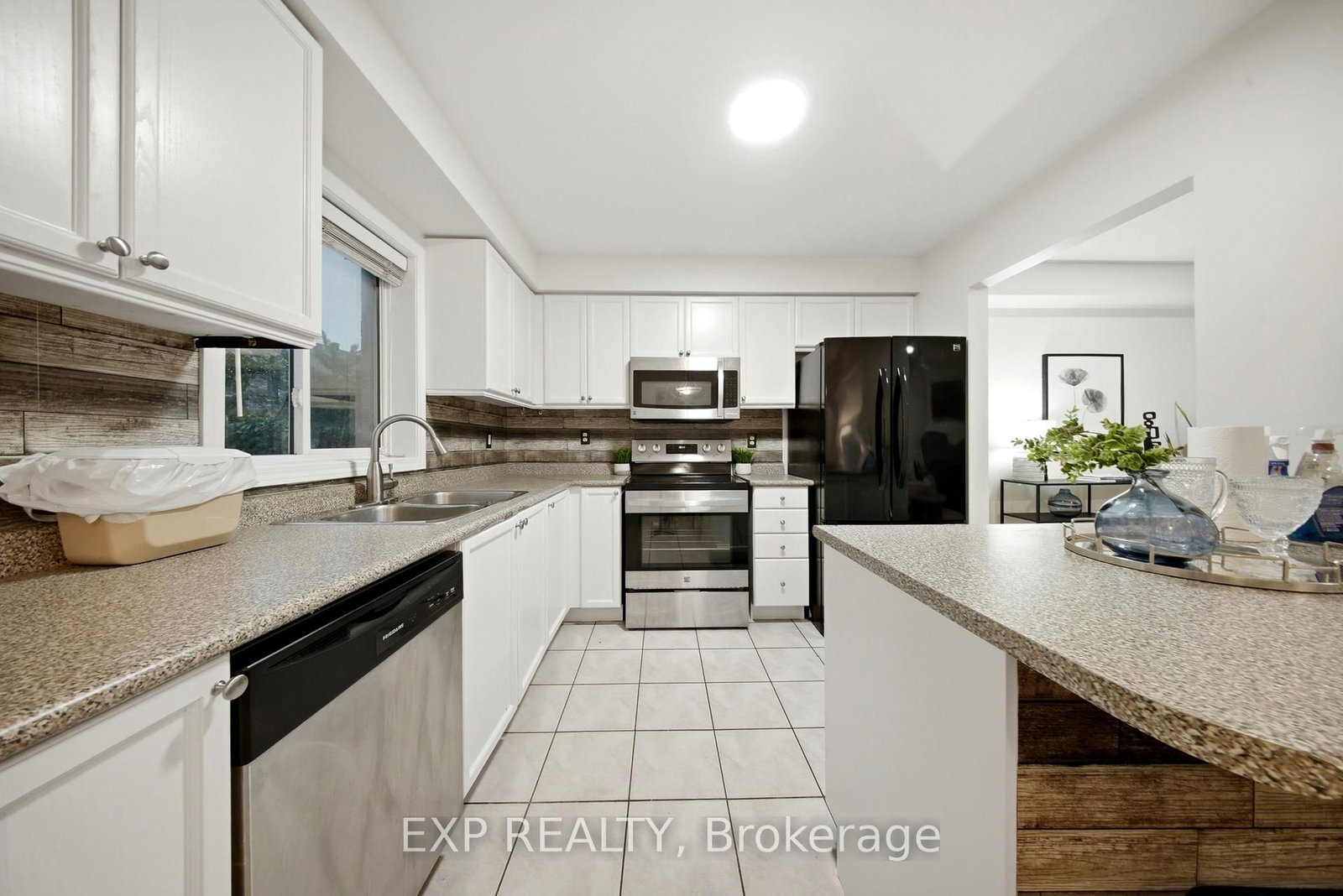 164 Panton Trail • Milton, ON photo 15