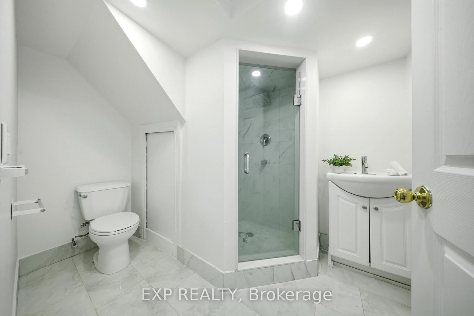 164 Panton Trail • Milton, ON photo 32