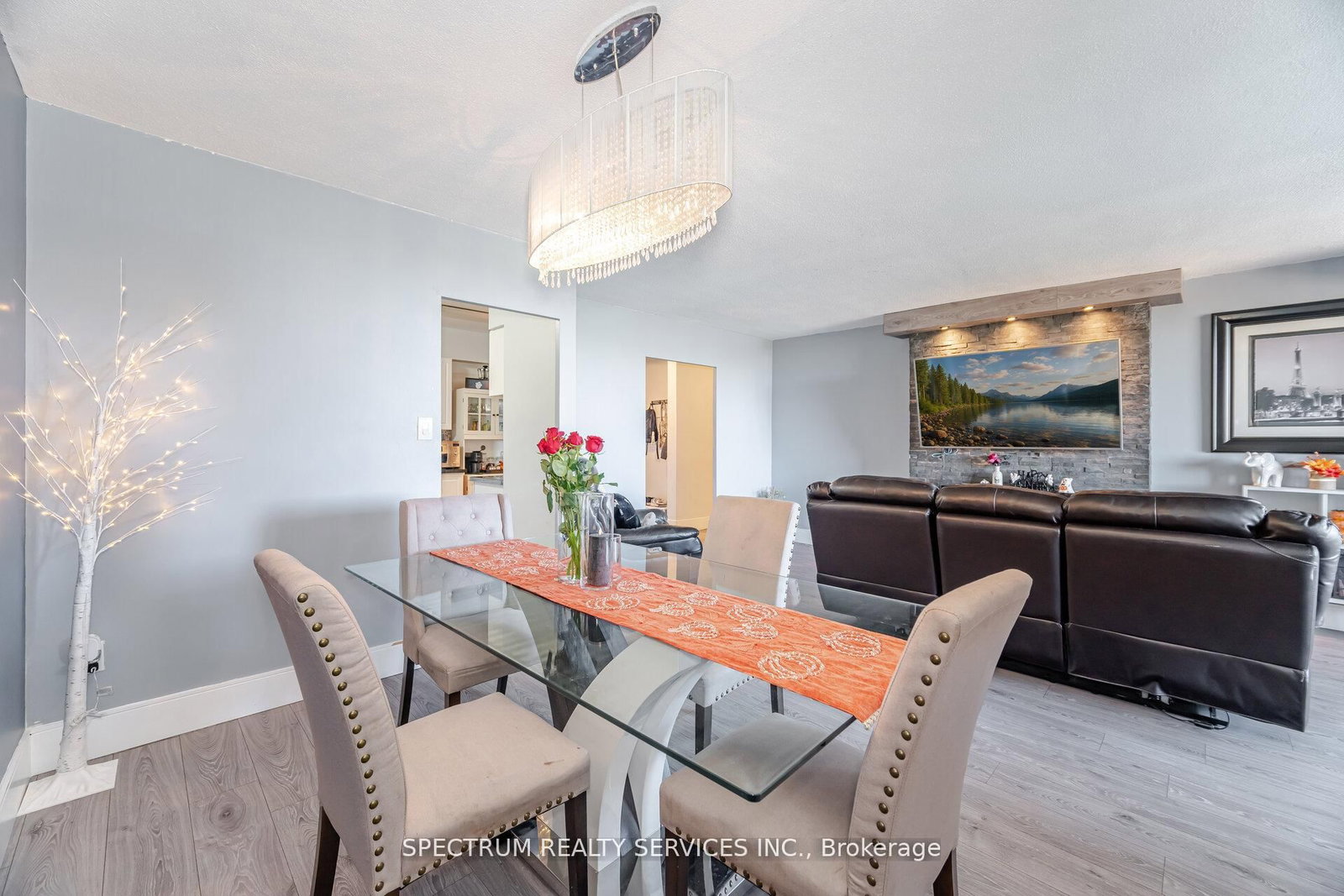 85 Emmett Avenue • Toronto, ON photo 16
