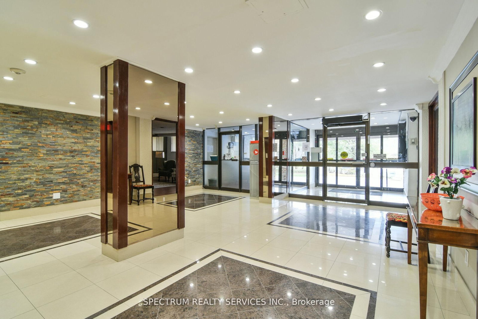 85 Emmett Avenue • Toronto, ON photo 5