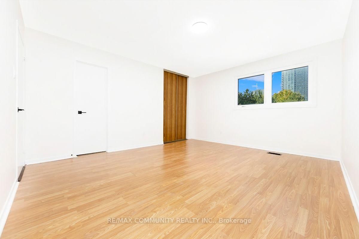 4066 Bishopstoke Lane • Mississauga, ON photo 16