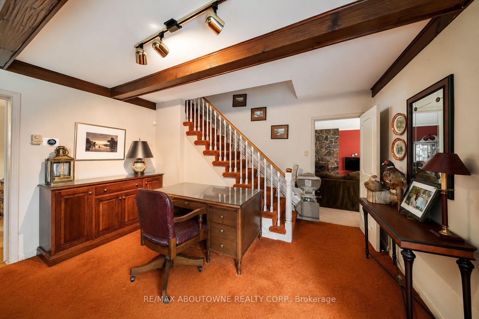 142 Abbey Court • Oakville, ON photo 32